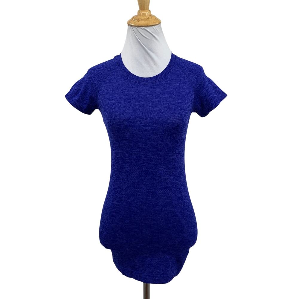 Lululemon Top Womens 2 Royal Swiftly Tech Short Sleeve Seamless Sweat Wicking